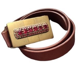 Jacqueline Rose VTG Compact Buckle & Leather Belt